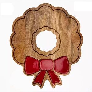 Wooden Holiday Wreath with Red Bow